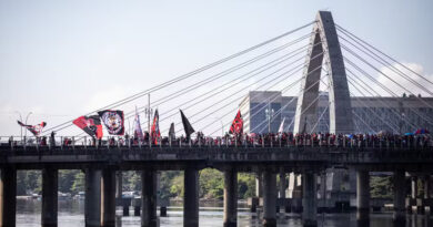 AeroFla: Prefeitura monta operação de trânsito para embarque do Flamengo rumo ao Mundial AeroFla: Prefeitura monta operação de trânsito para embarque do Flamengo rumo ao Mundial