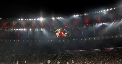 Com homenagem a Oscar Schmidt, Flamengo vence Bahia