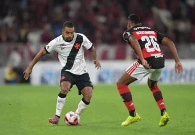 Flamengo e Vasco fazem clássico no Maracanã no fechamento da 14ª rodada