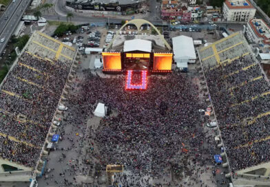 Marcha para Jesus pretende reunir 300 mil fiéis na Apoteose hoje, 23