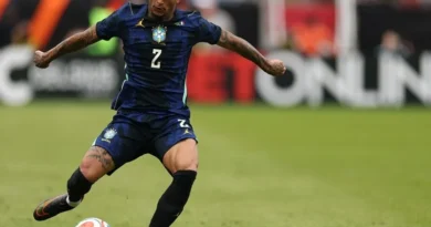 Wesley aguarda exames para determinar gravidade de lesão