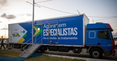 Carreta de exames de imagem, do Ministério da Saúde, está em Cardoso Moreira