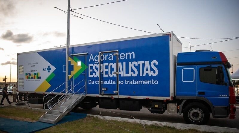 Carreta de exames de imagem, do Ministério da Saúde, está em Cardoso Moreira