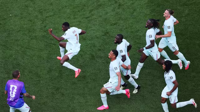 França vence Marrocos no primeiro jogo das quartas de final