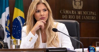 “Mãe Loira” do Funk é considerada foragida, após decreto de prisão preventiva “Mãe Loira” do Funk é considerada foragida, após decreto de prisão preventiva
