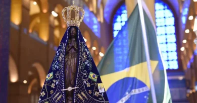 Fux suspende decisão de Dino e retoma determinação de Mendonça 