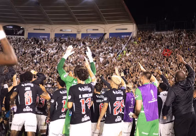 Vasco decidirá em casa a vaga nas finais da Sul-Americana e da Copa do Brasil Vasco decidirá em casa a vaga nas finais da Sul-Americana e da Copa do Brasil