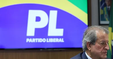 PL, partido de Flávio Bolsonaro, reconhece resultado da eleição PL, partido de Flávio Bolsonaro, reconhece resultado da eleição